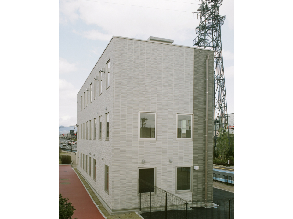 向日市商工振興センター 写真3