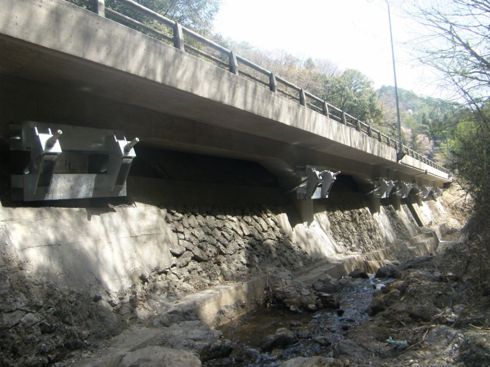 国道9号年谷川橋他補修補強工事　写真1