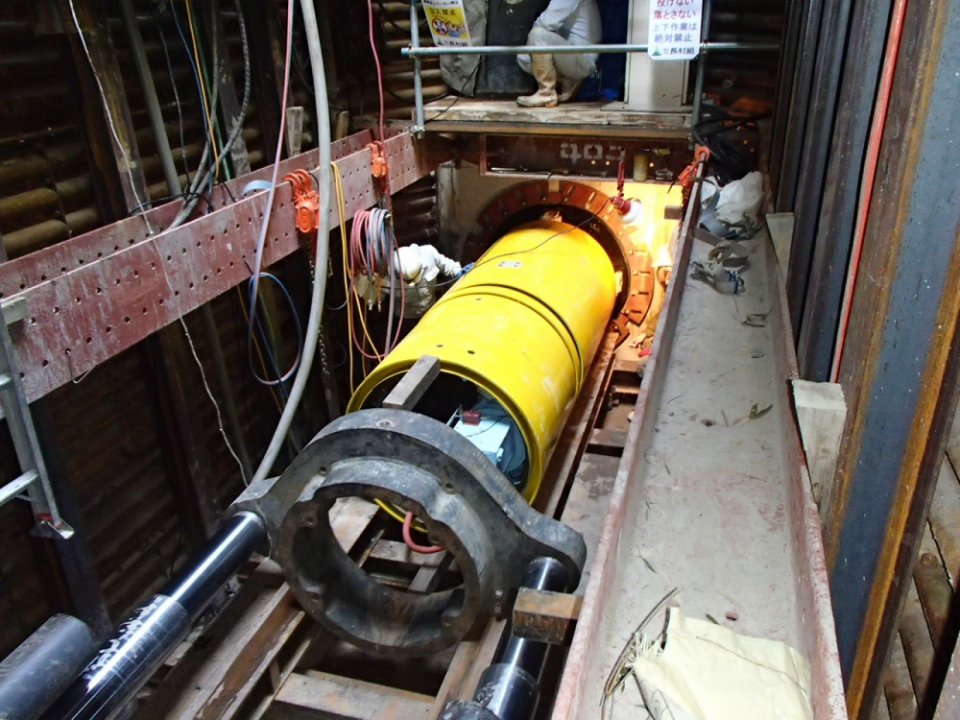 洛西送水用幹線配水管布設替(その1-1)工事 写真1