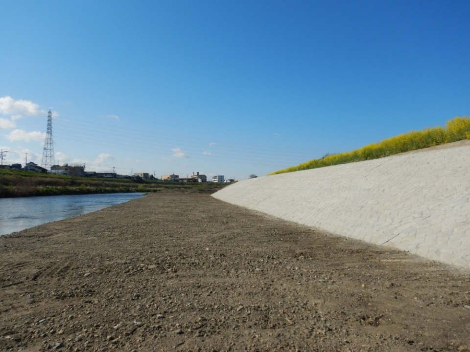 鴨川広域河川改修（経対・防安）工事　写真1