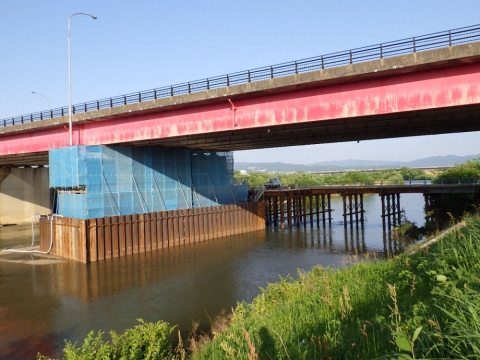 国道１号木津川大橋他補修他工事　写真1