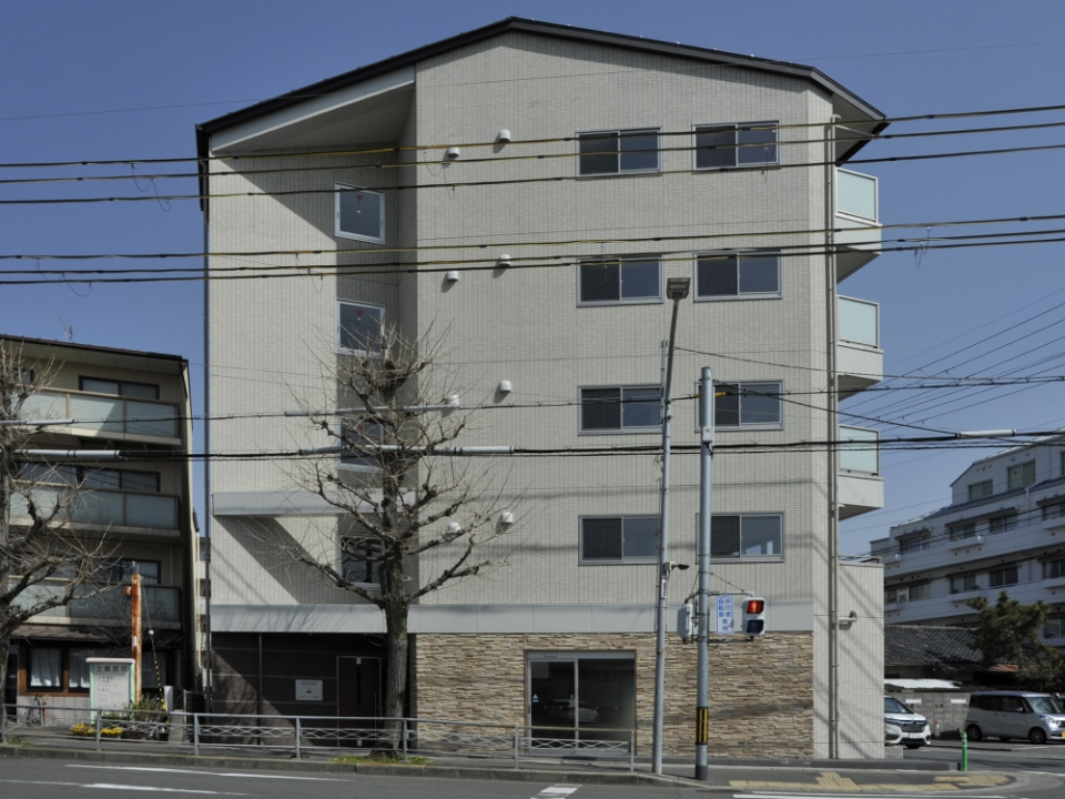 エリタージュ・うずまさ 写真1