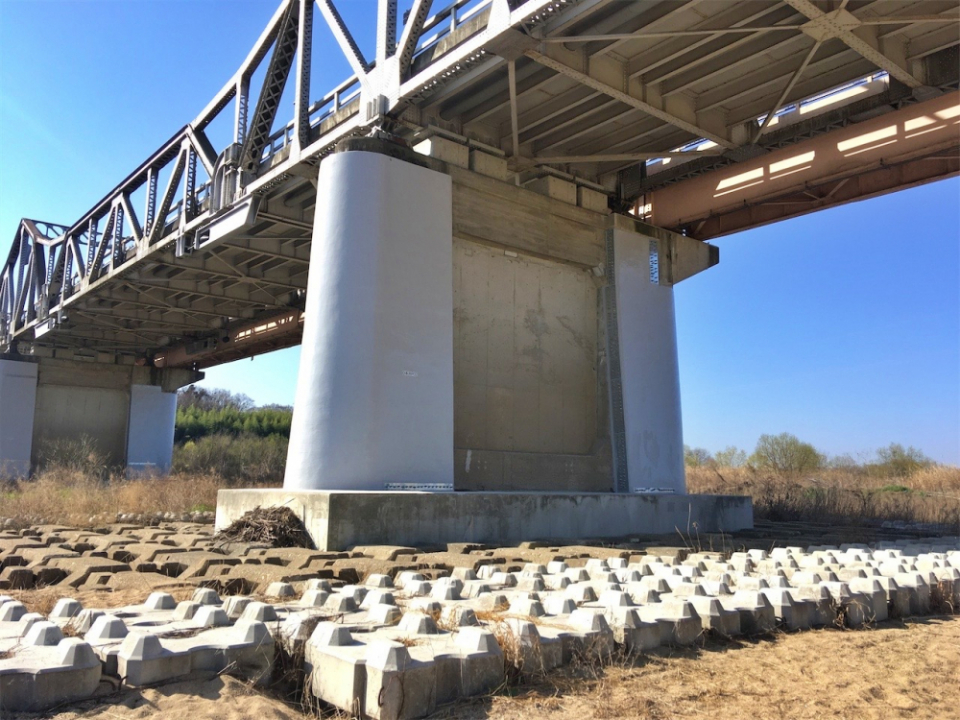 国道24号泉大橋橋梁補修他工事 写真1