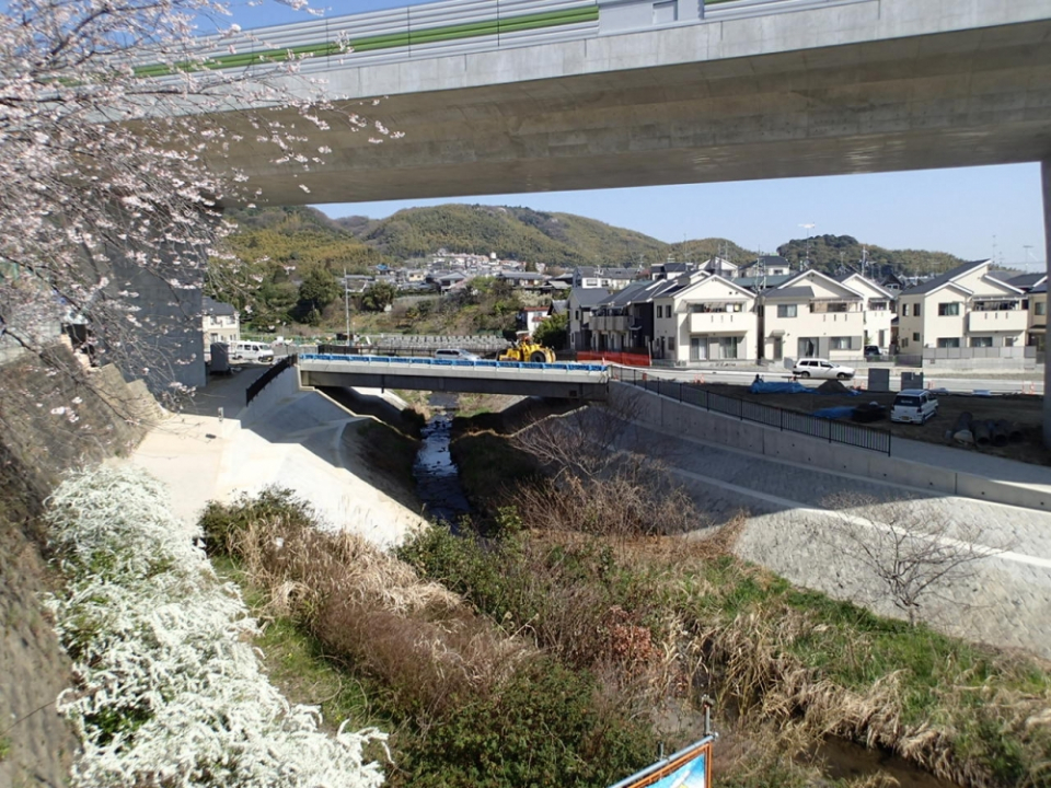 京都第二外環状道路下海印寺橋他1橋下部工事 写真2