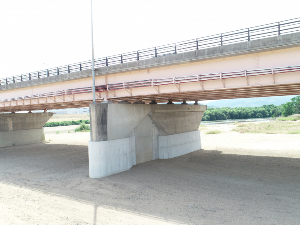 国道1号木津川大橋耐震補強工事 写真2
