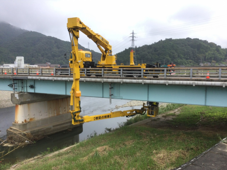 国道9号管内橋梁補修工事 写真2