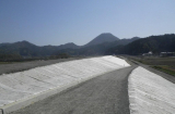 上東地区下流築堤工事 写真3