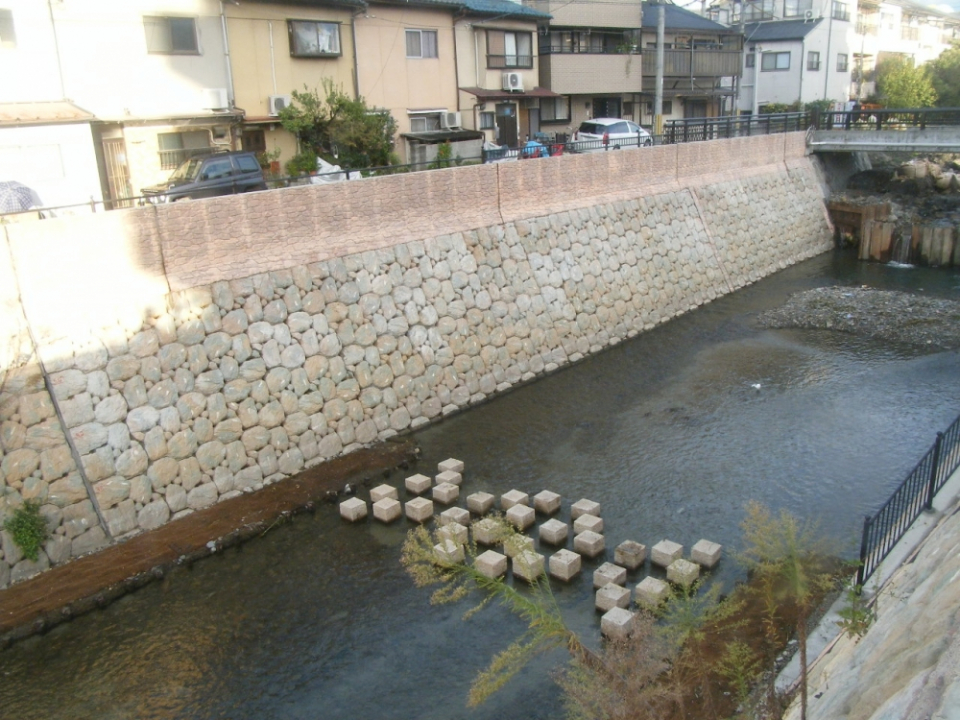 都市基盤河川改修事業 西高瀬川(有栖川工区)改修工事　写真3