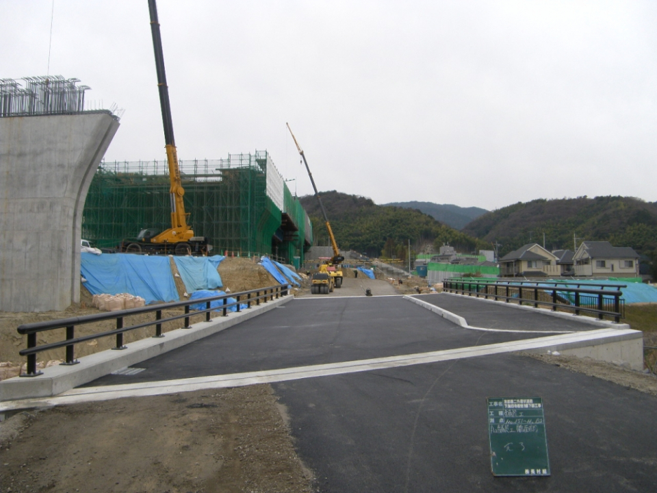 京都第二外環状道路下海印寺橋他1橋下部工事　写真3