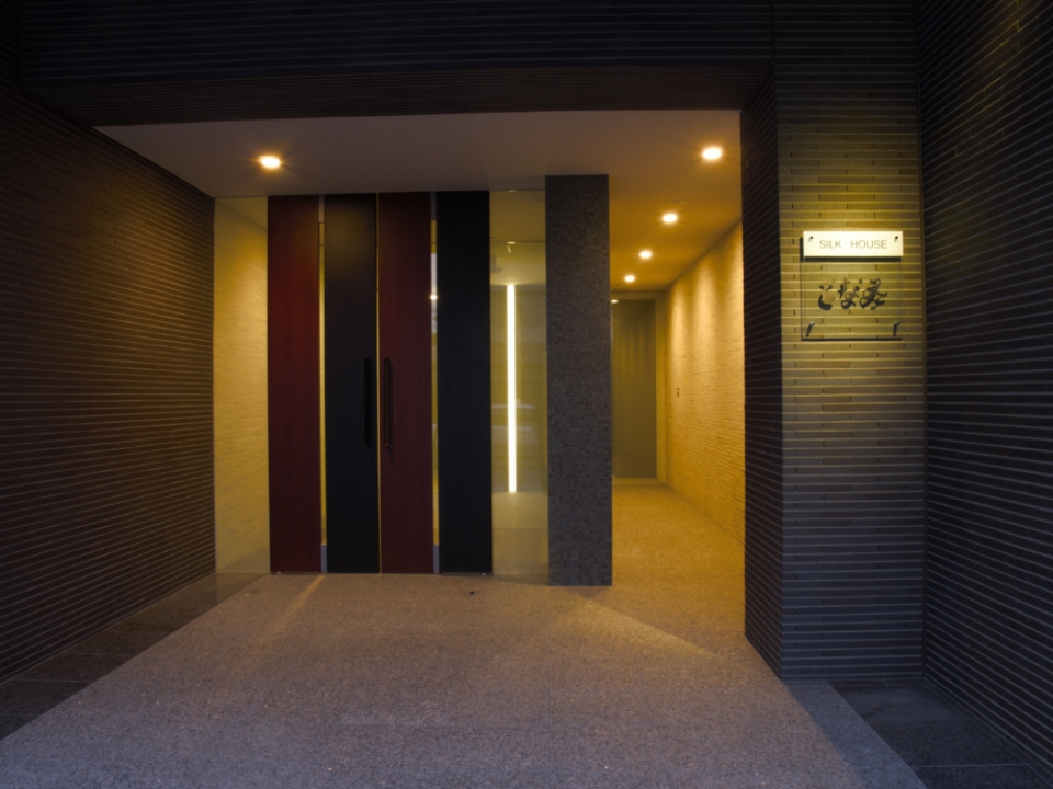 シルクハウスとなみ 写真3