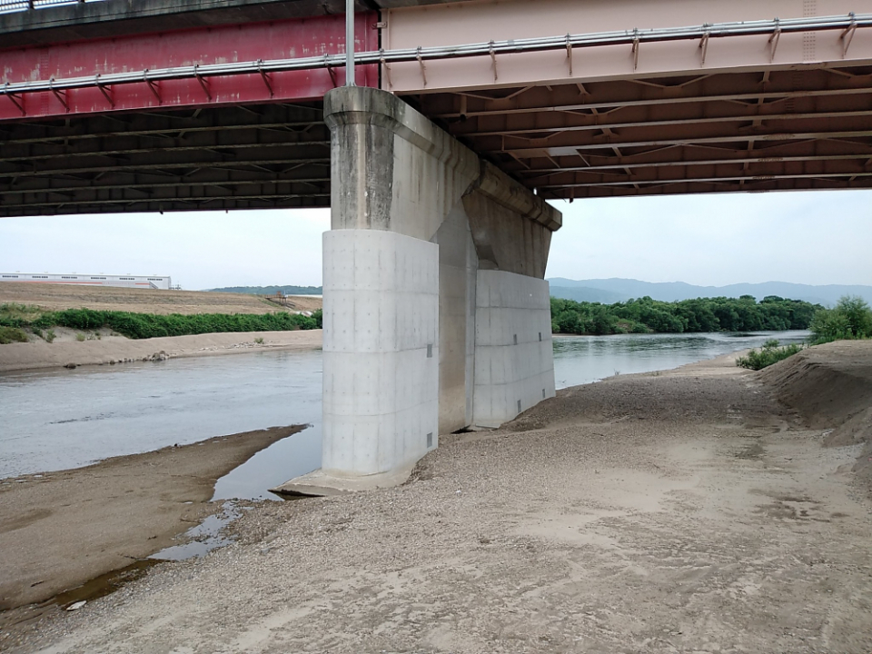 国道1号木津川大橋耐震補強工事 写真3