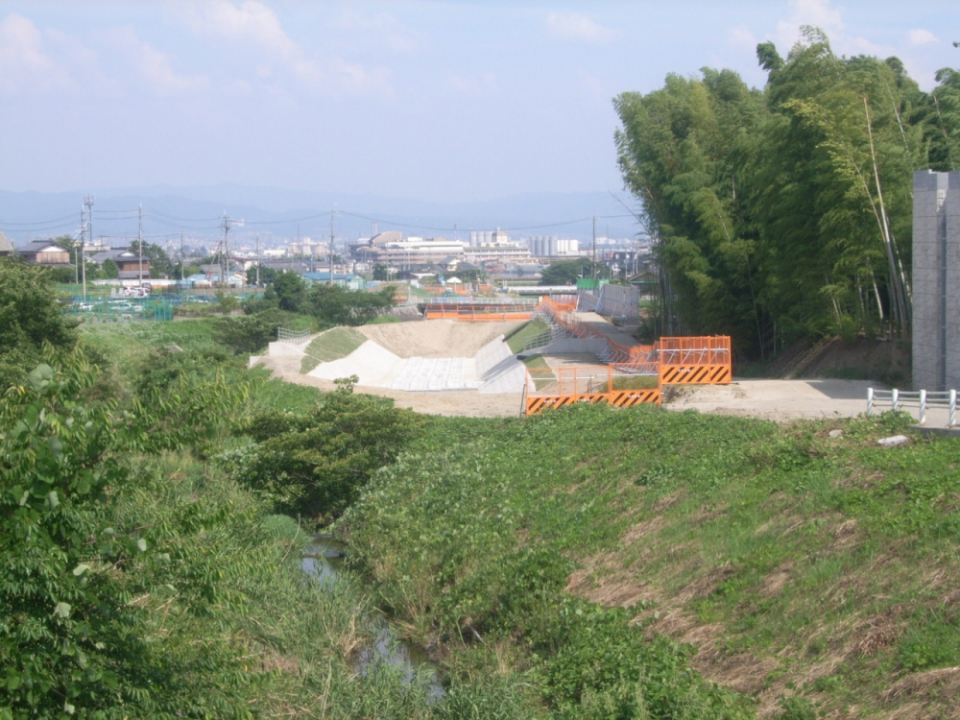 京都第二外環状道路 小泉川中流部付替工事 写真5