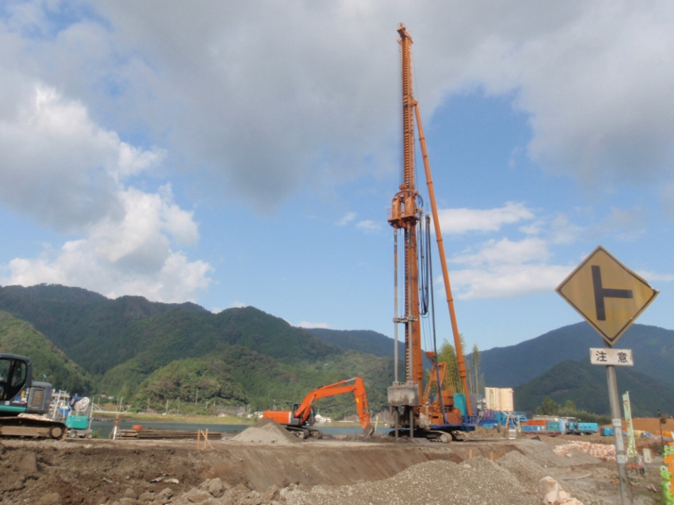 土佐川樋門地盤改良工事　写真5