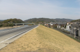 里地区堤外堤防強化工事 写真5