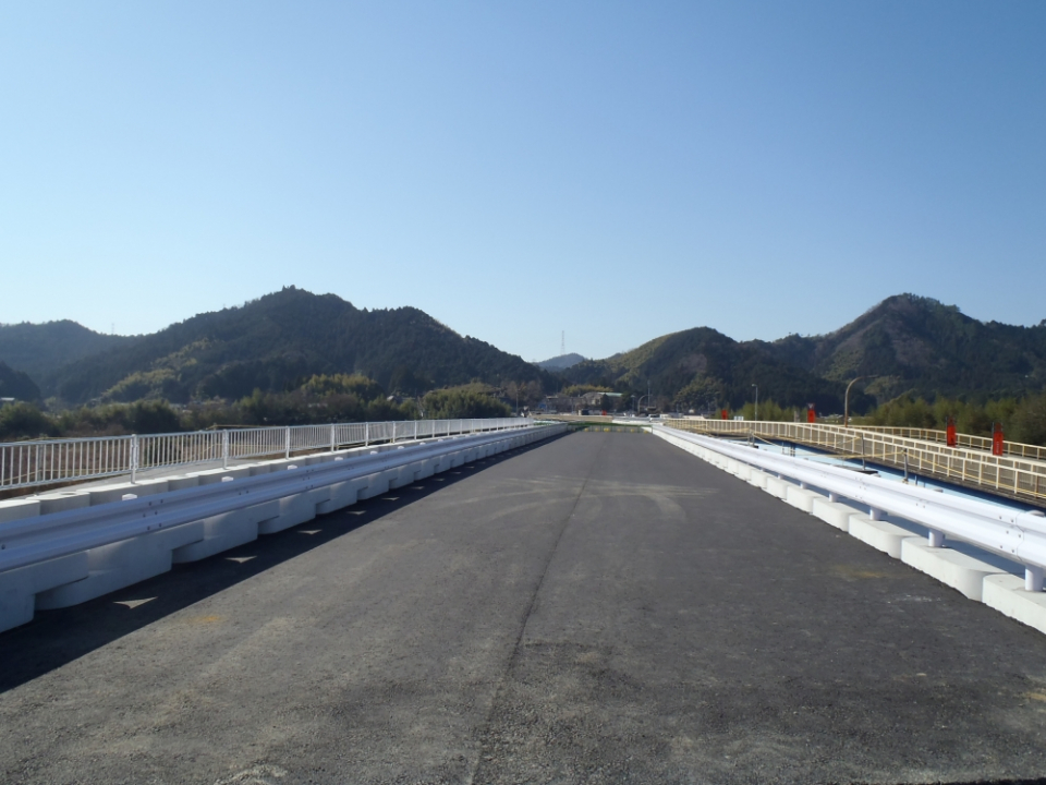 大雲橋迂回路設置工事 写真5