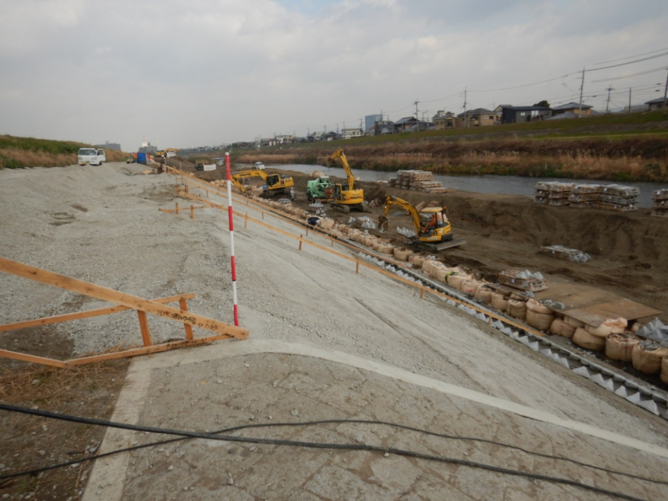 鴨川広域河川改修（経対・防安）工事　写真5