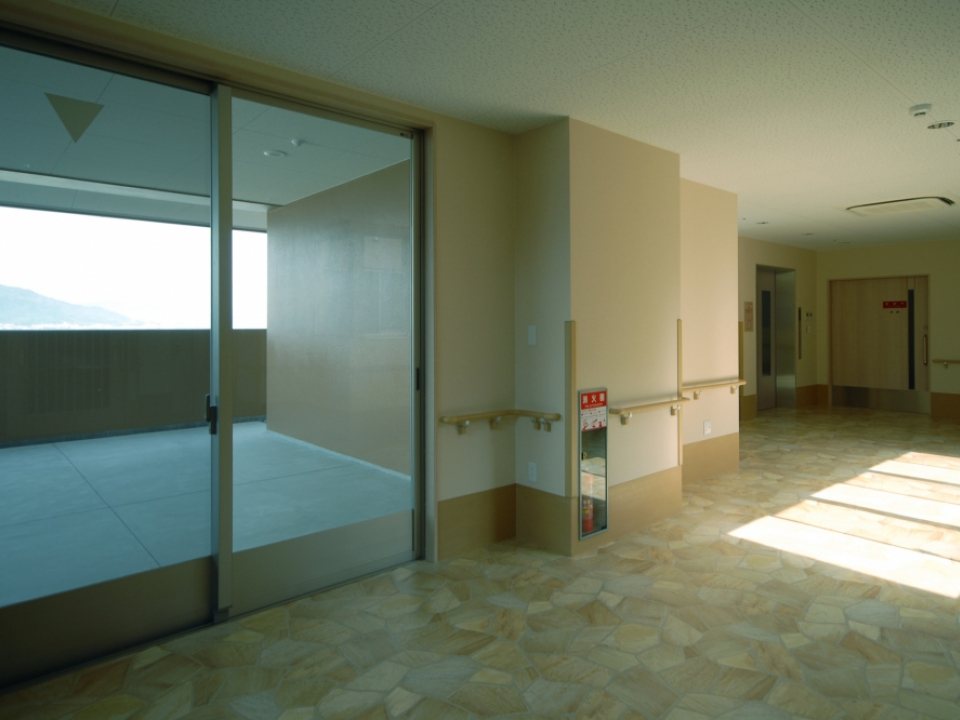 特別養護老人ホーム 亀岡たなばたの郷 本館 写真9